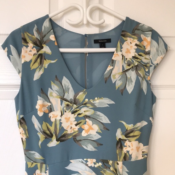 Elegant Teal Floral Maxi Dress; Front Slit; Fully Lined; Keyhole in Back; Sz 2 - Picture 5 of 15